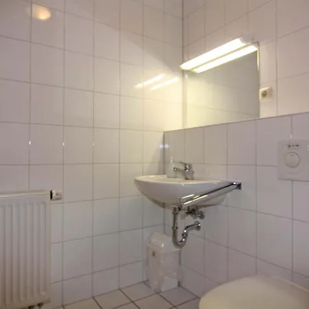 A6 *